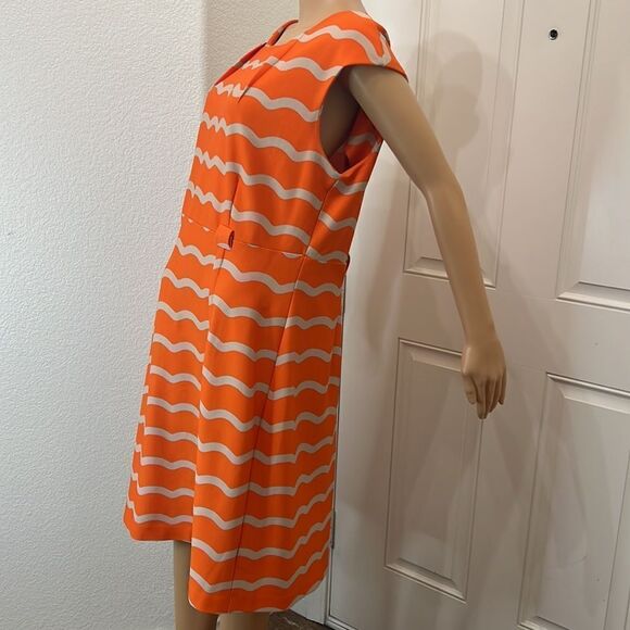 LLE New York Dress Sz 16 Scoop Neck Sleeveless Orange Beige Diagonal Stripe Midi - Picture 4 of 9